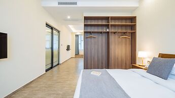 Ramada Encore by Wyndham Shanghai Pudong Airport