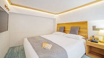 Ramada Encore by Wyndham Shanghai Pudong Airport