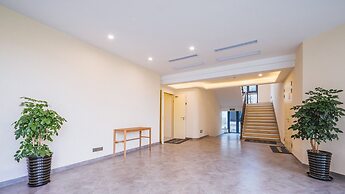 Ramada Encore by Wyndham Shanghai Pudong Airport