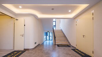 Ramada Encore by Wyndham Shanghai Pudong Airport