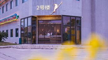 Ramada Encore by Wyndham Shanghai Pudong Airport