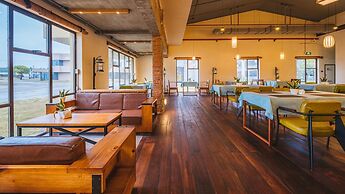 Ramada Encore by Wyndham Shanghai Pudong Airport