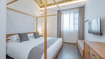 Ramada Encore by Wyndham Shanghai Pudong Airport