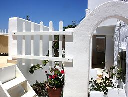 Mariakis Luxury Studios