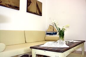 Mariakis Luxury Studios