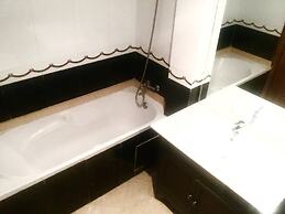 Luxurious Apartment with Private Garden