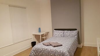 Superb central House