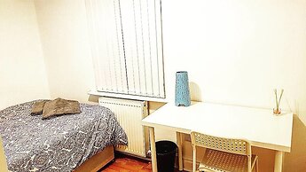 Superb central House