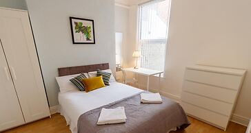 Superb central House