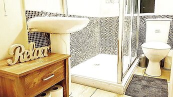 Superb central House