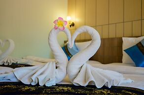 Charming Lipe Beach Resort