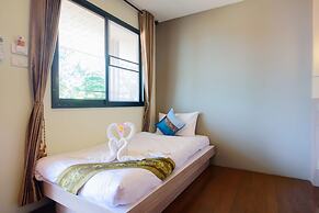 Charming Lipe Beach Resort