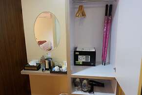 Charming Lipe Beach Resort