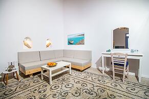 The Red Door in Koskinou