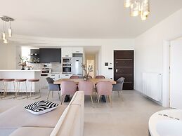 Elia Seaside Nea Chora