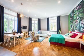 Fragola Between Old Town and Jewish Quarter