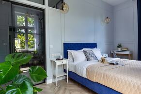 Fragola Between Old Town and Jewish Quarter