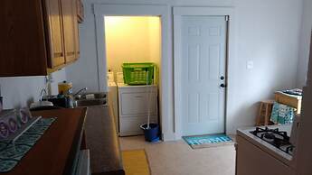 Beautiful Downtown Indy Guest Homes