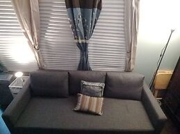 Beautiful Downtown Indy Guest Homes