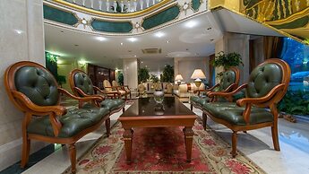 Akar International Hotel