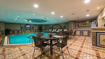 Akar International Hotel