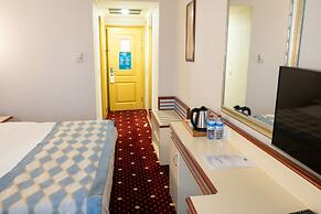 Akar International Hotel