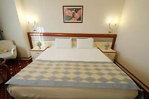 Akar International Hotel