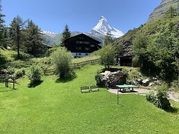 Serviced Apartment Eva