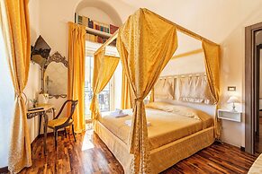 Merulana Suite Apartment