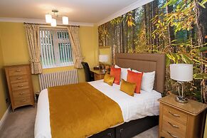 Bridleways Guest House & Holiday Homes