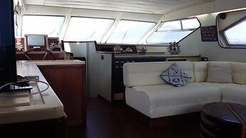 Yacht Suite Sorrento