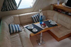 Yacht Suite Sorrento