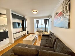 Monaco Grand Apartments By CityBookings