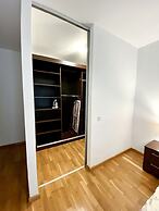 Monaco Grand Apartments By CityBookings