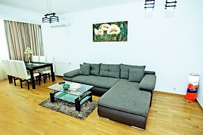 Monaco Grand Apartments By CityBookings
