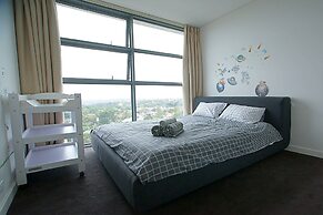 Crows Nest Family Apartment