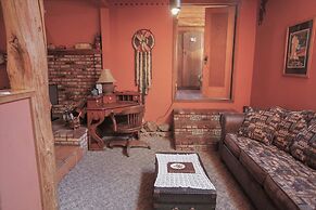 Gold Mountain Manor Bed and Breakfast