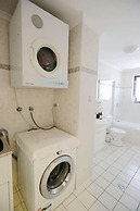 Short Train Ride to Sydney CBD