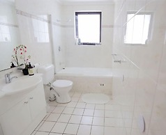 Short Train Ride to Sydney CBD