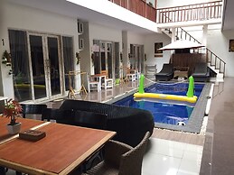 Gili Ilalang Village