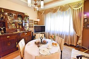 President Suite Apartment