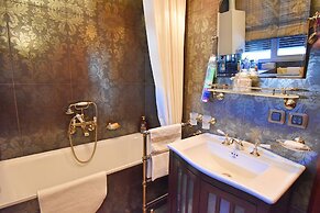 President Suite Apartment