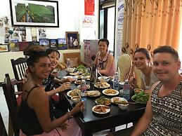 Flame Flowers Homestay