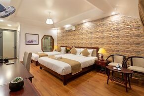 Flame Flowers Homestay