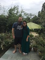 Flame Flowers Homestay