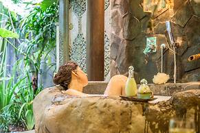 The Manipura Luxury Estate & SPA 730sqm Living Area, 20m Iinfinity Poo