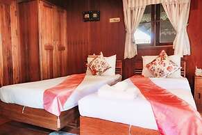 Banviewnam Camping & Resort