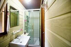 Banviewnam Camping & Resort