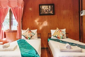 Banviewnam Camping & Resort