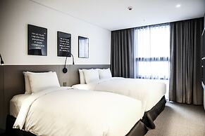 GLAD Gangnam COEX Center